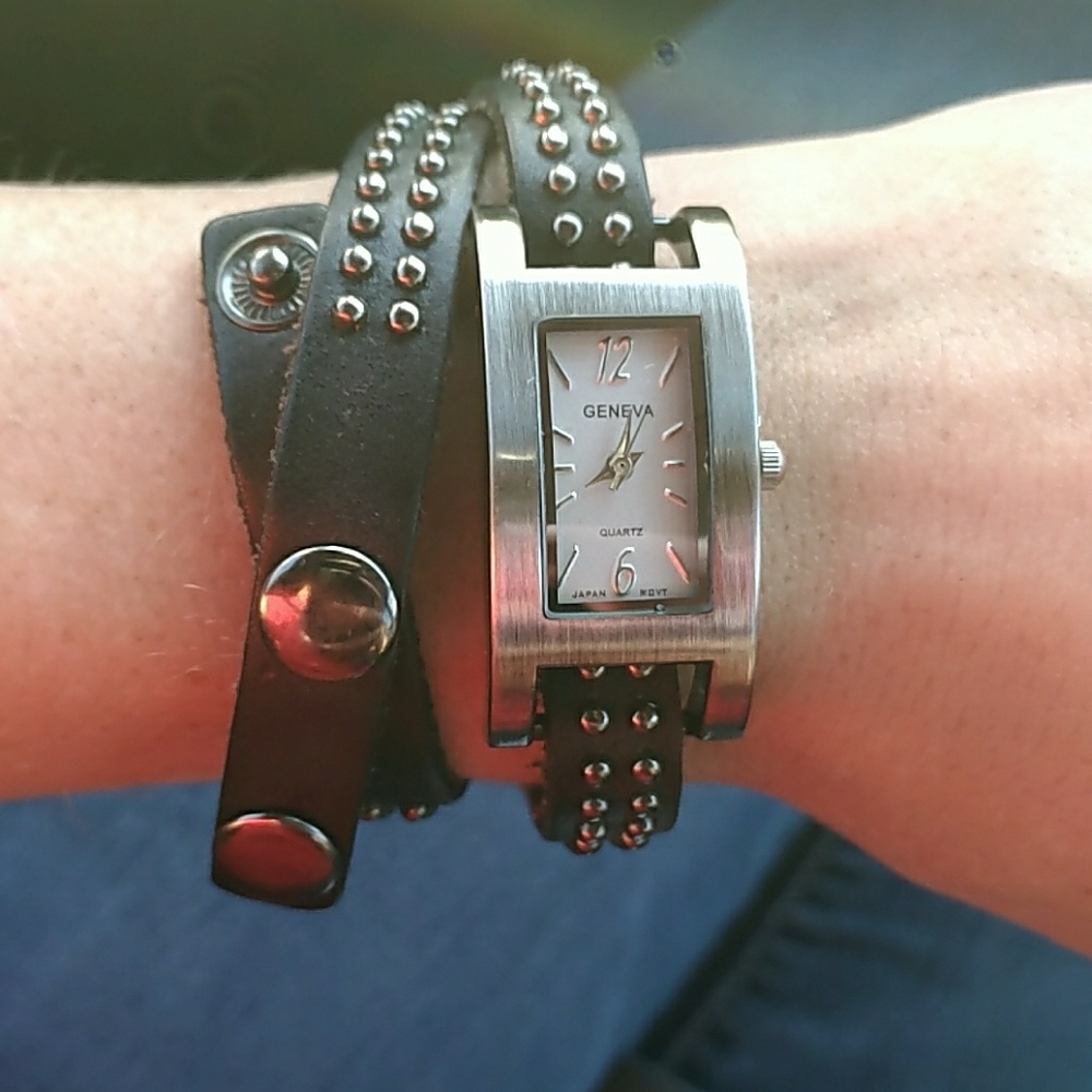 Geneva fashion watch